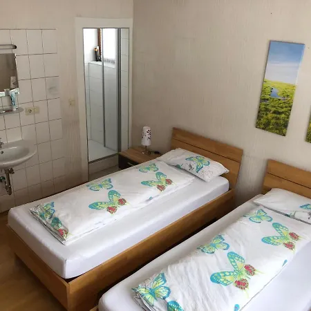 Wei Wei's Hostel Ehenbichl