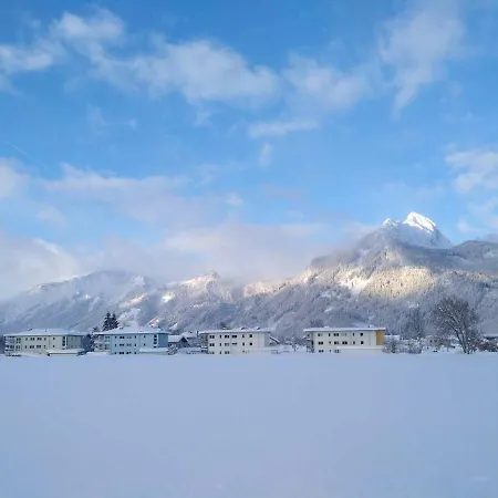 Wei Wei's Hostel Ehenbichl