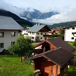 Wei Wei's Ehenbichl