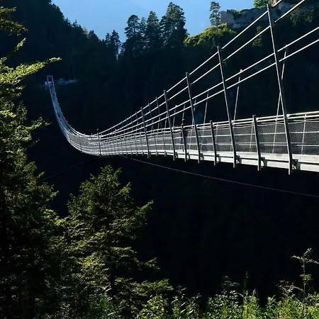 Wei Wei's Vandrarhem Ehenbichl