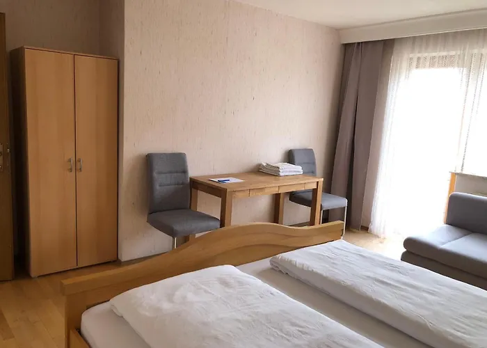 Wei Wei's Hostel Ehenbichl